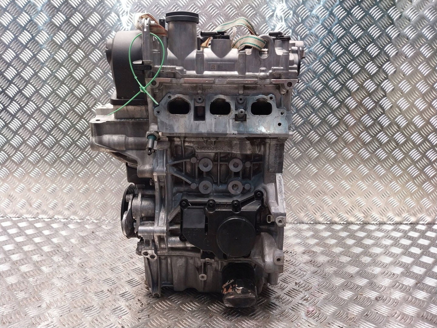 engine CPG SKODA FABIA III VW UP MII CITIGO 1.0 MPI unprotected pillar