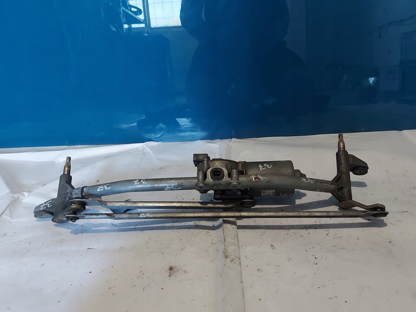 wiper mechanism JAGUAR XF 118908 front
