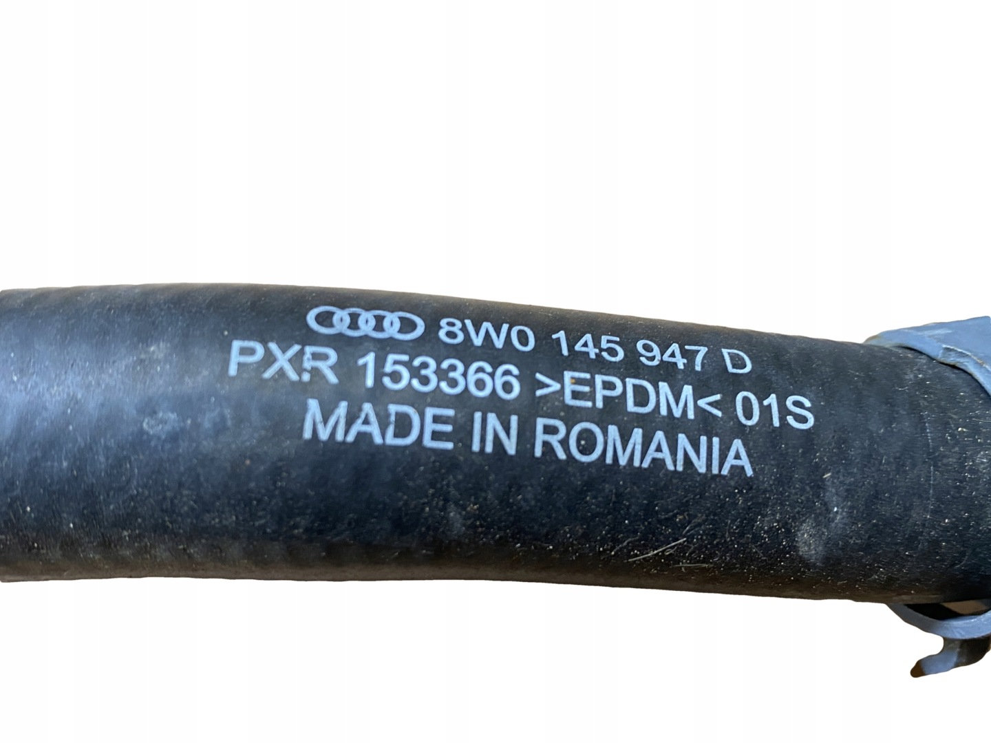 AUDI A4 A5 8W B9 TFSI prijenos crijevo vode 8W0145947D