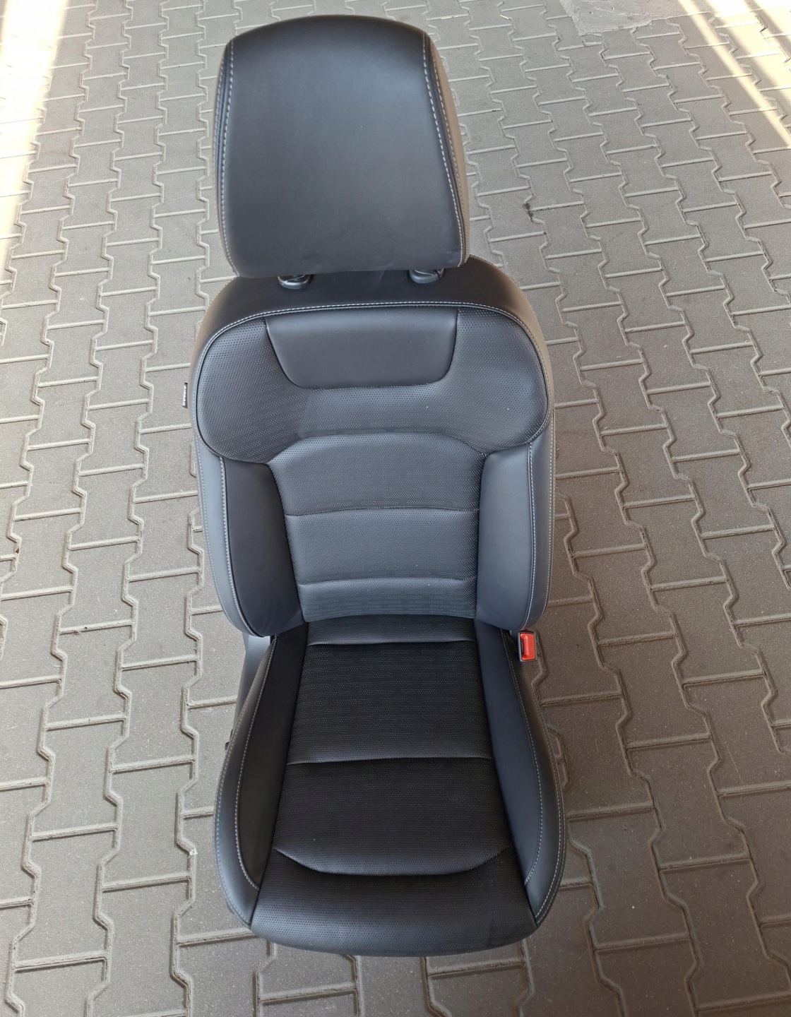 seat front front right complete electrical SSANGYONG KGM TORRES EVX