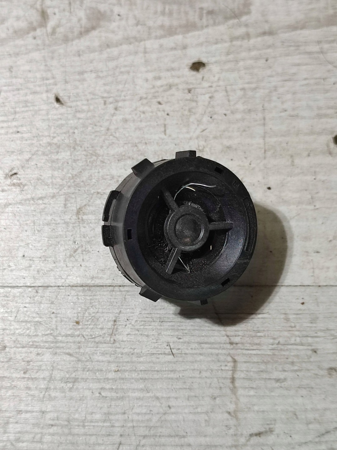 Opel Corsa F 2022 speaker front