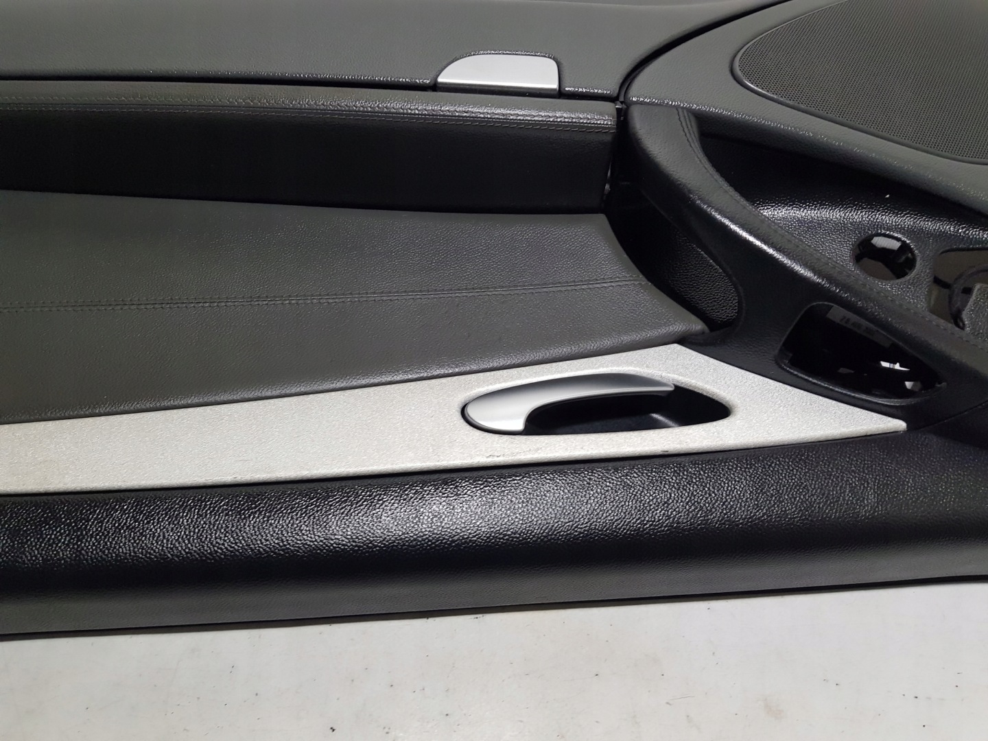 side upholstery door right front MERCEDES SL R230 W230