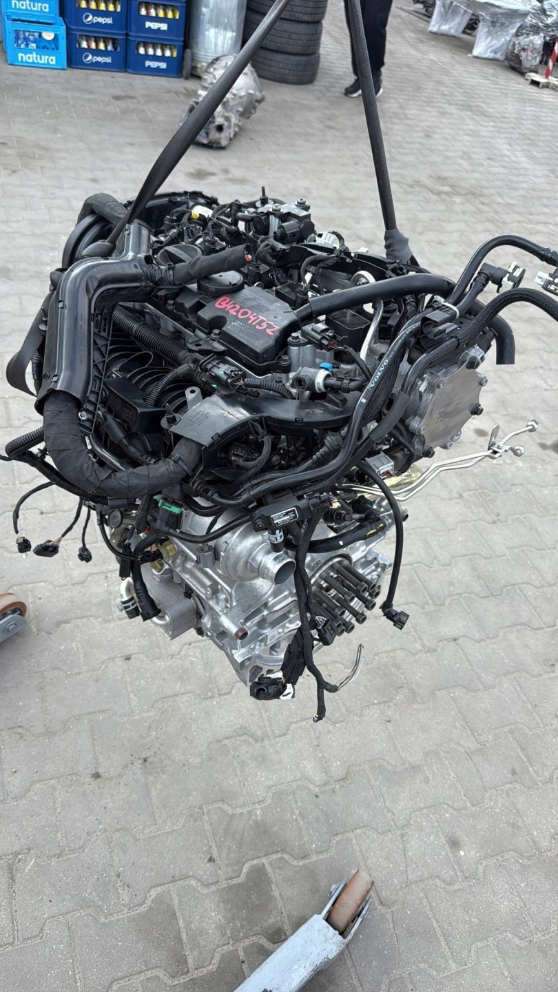 engine complete VOLVO 2,0 B4204T52 5TYS KM