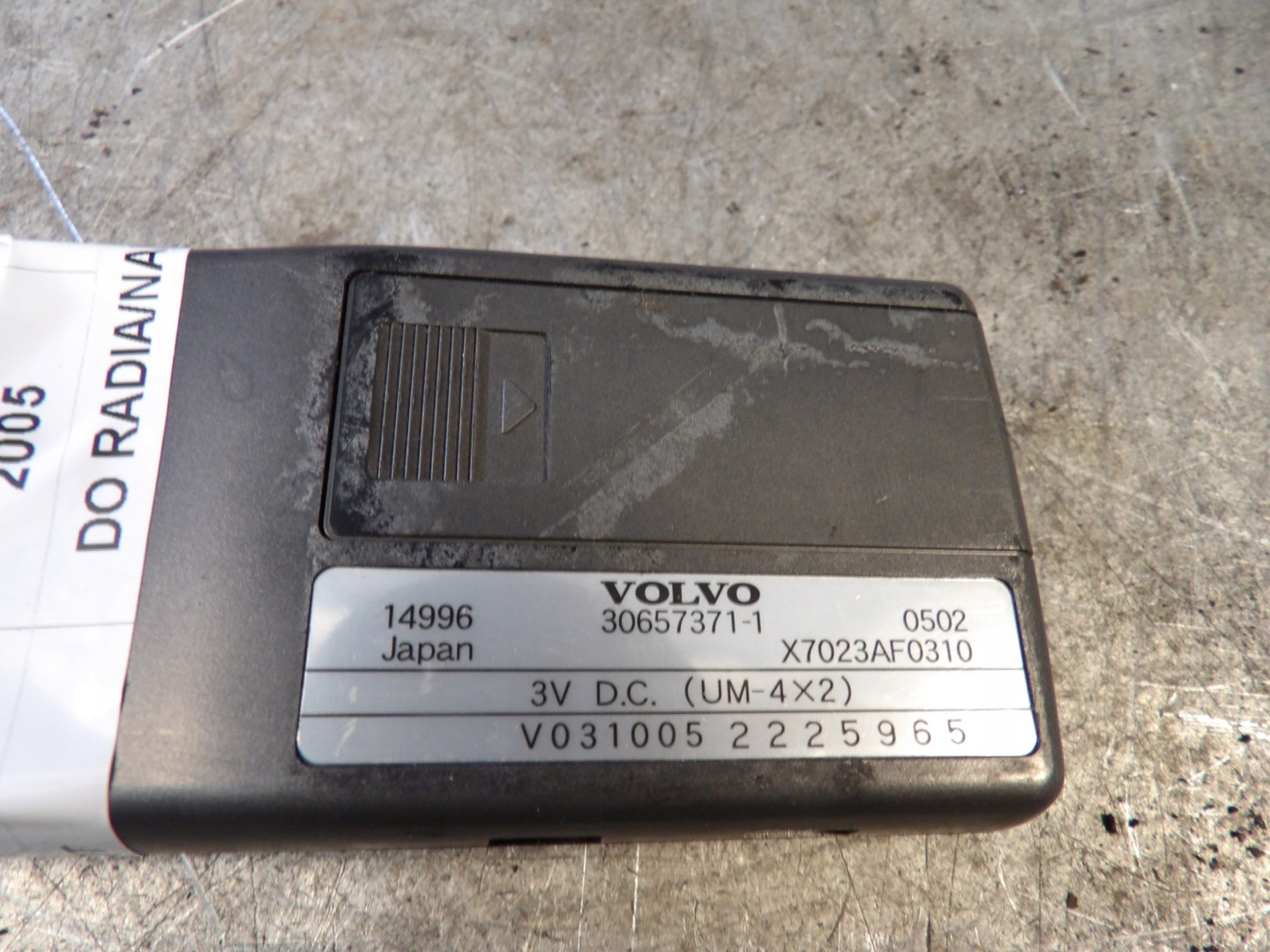 Volvo S60 and pilot navigation devices 30657371-1 14996