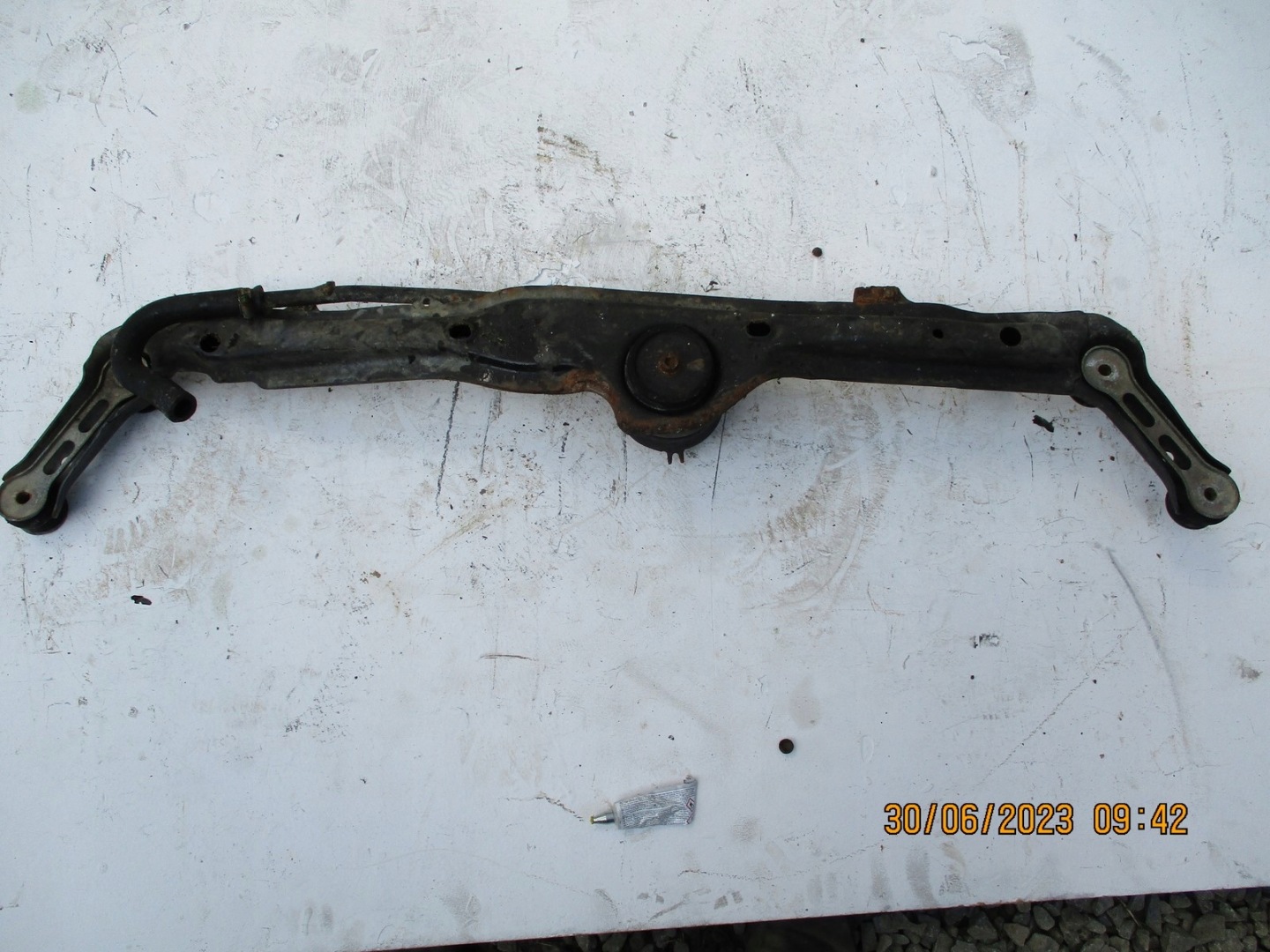 sider below engine VW GOLF III 1H0 1H0199200E