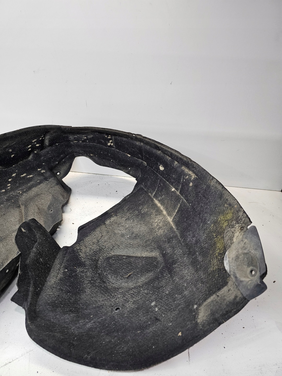 mudguard left front AUDI A6 C6 LIFT MATERIALOWE OK