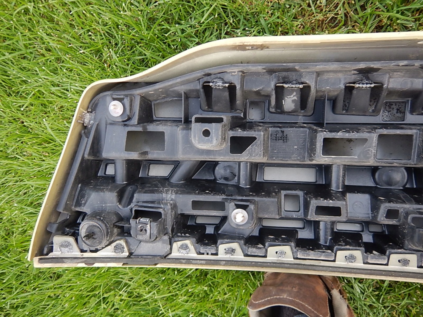 CITROEN C4 3D moulding bonnet cap coupe rear part kbc