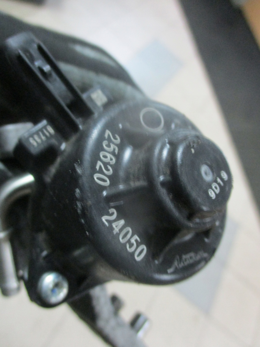 agr-ventil Toyota Corolla E21 2.0 HSD 25620-24050