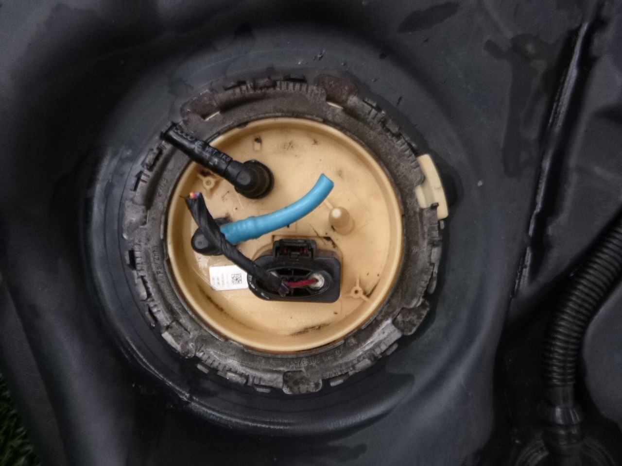 AUDI A3 8P 05- 1.9 TDI tank Pumpe KPL