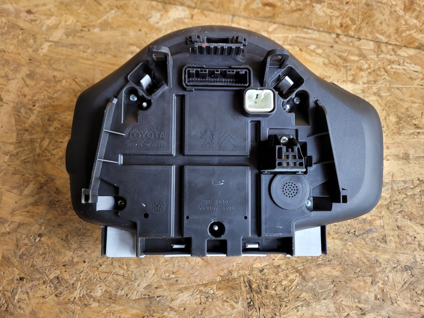 dials dials TOYOTA AYGO II EUROPA 1.0 petrol