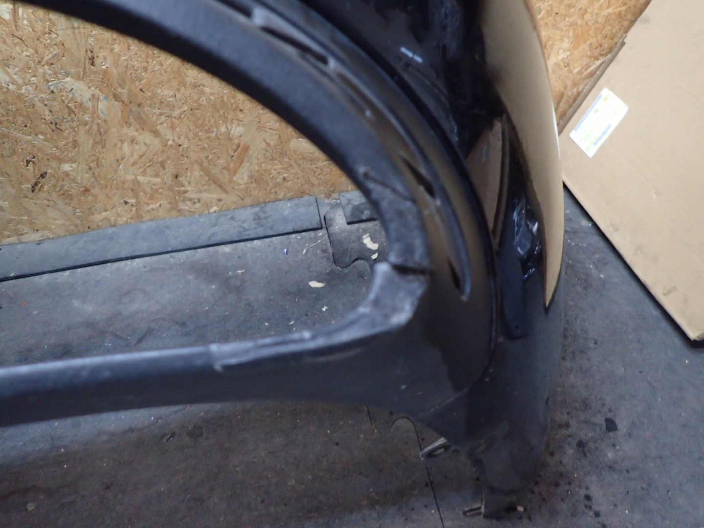BUMPER REAR PART MERCEDES E KLASA W213 SEDAN