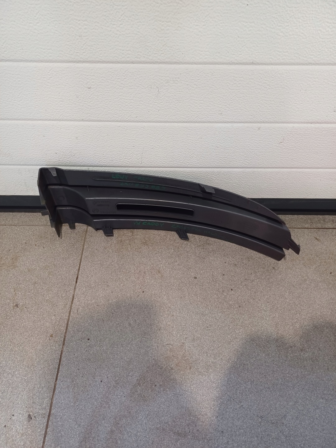 spoiler of a bumper left front front VW CADDY 2K0853683