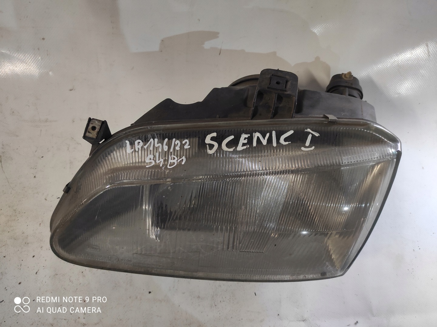 Renault Scenic and 1 REFLEKTOR left light front left