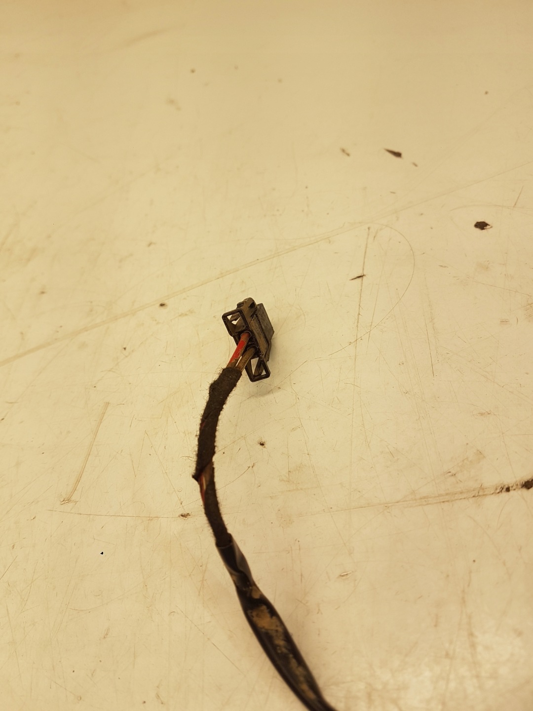 MATA GRZEWCZA SITZ OPARCIE AUDI A6 C7 4G0963557T