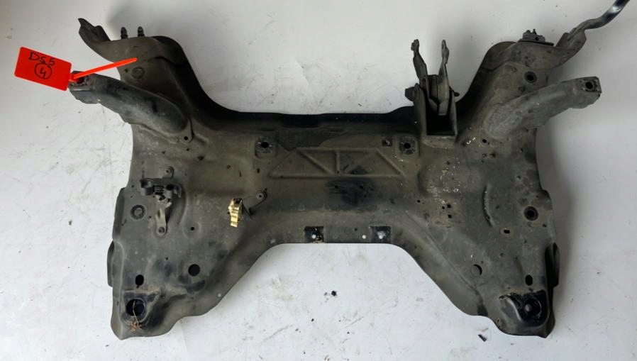 axle beam subframe of the engine DS5