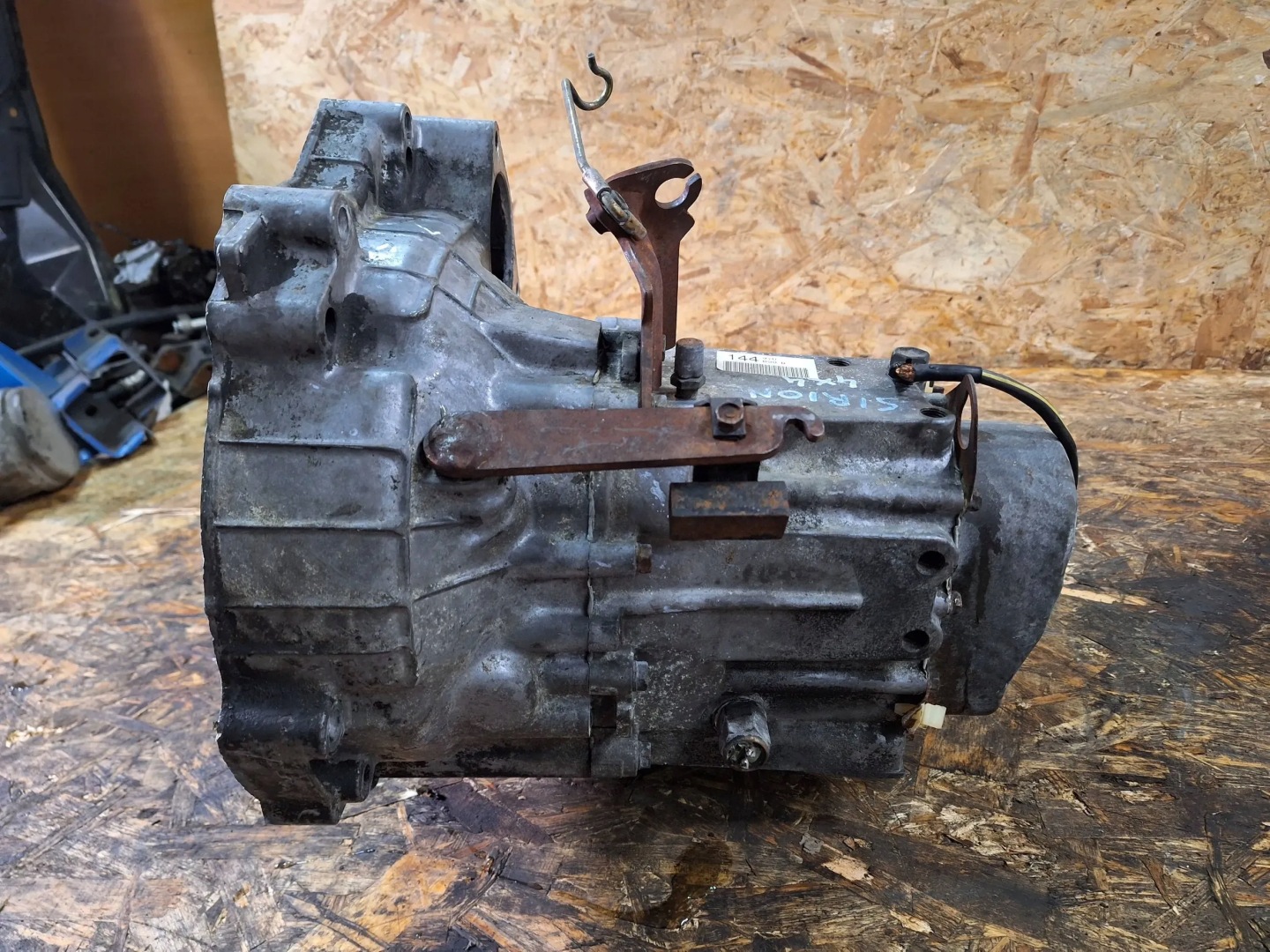 CAMBIO Daihatsu Sirion e 98-05 1.0 4x4