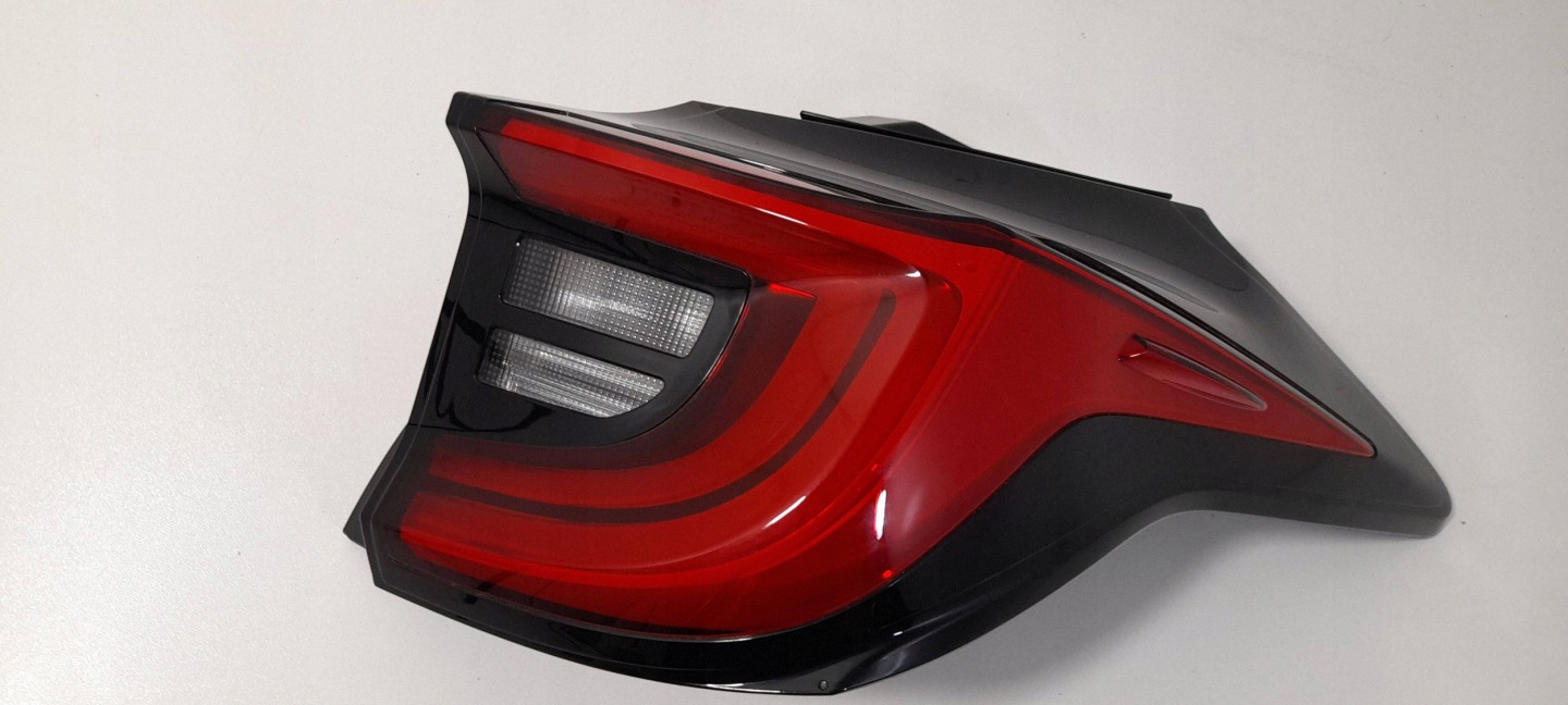 Toyota Yaris IV XP21 light rear right FULL LED (R490)