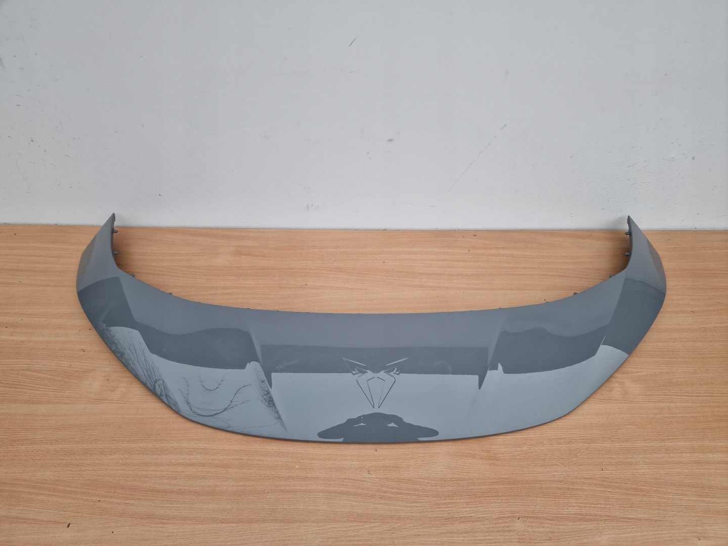 SEAT CUPRA BORN cap of a bumper moulding upper 10E