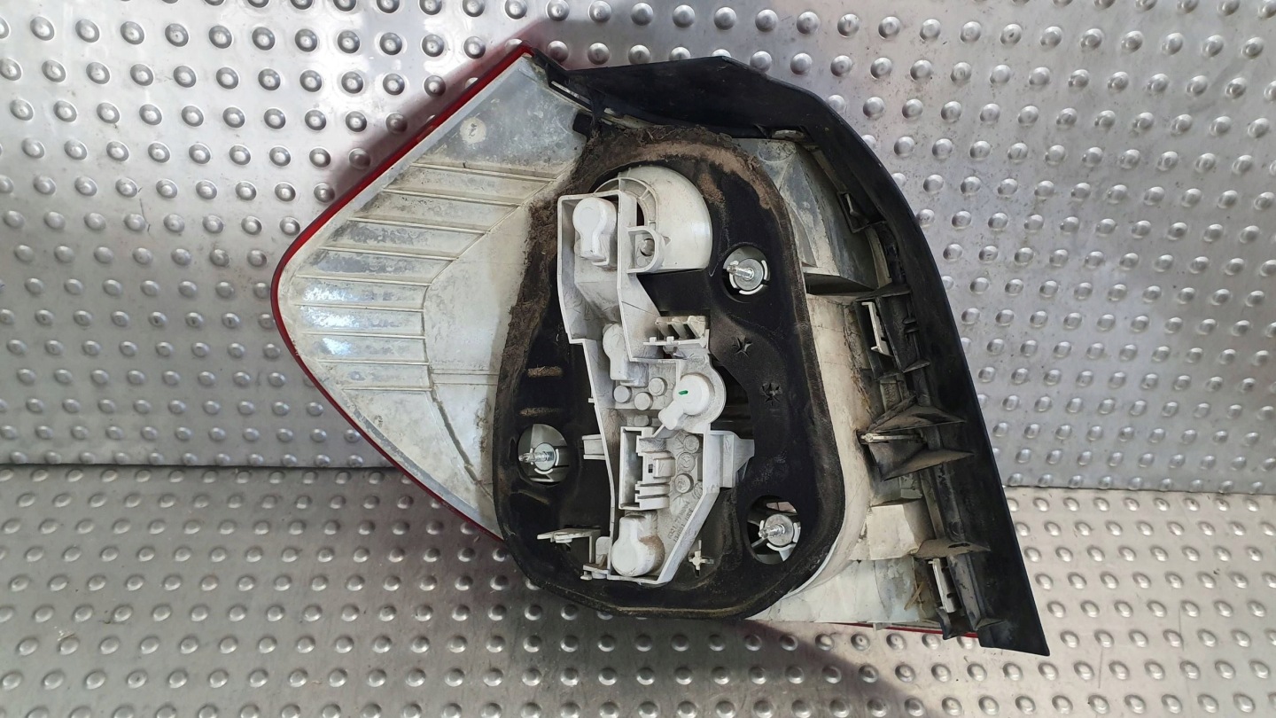 light rear part right BMW 1 E87 LIFT 04