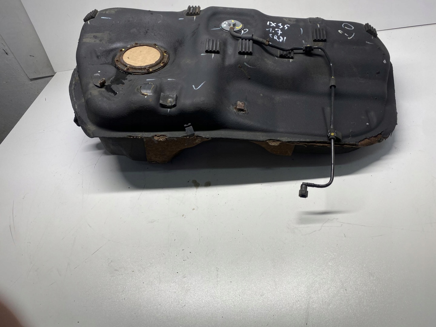 tank HYUNDAI IX35 1.7 CRDI 09-15