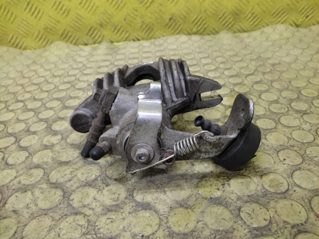 OPEL ZAFIRA A caliper brake right rear part
