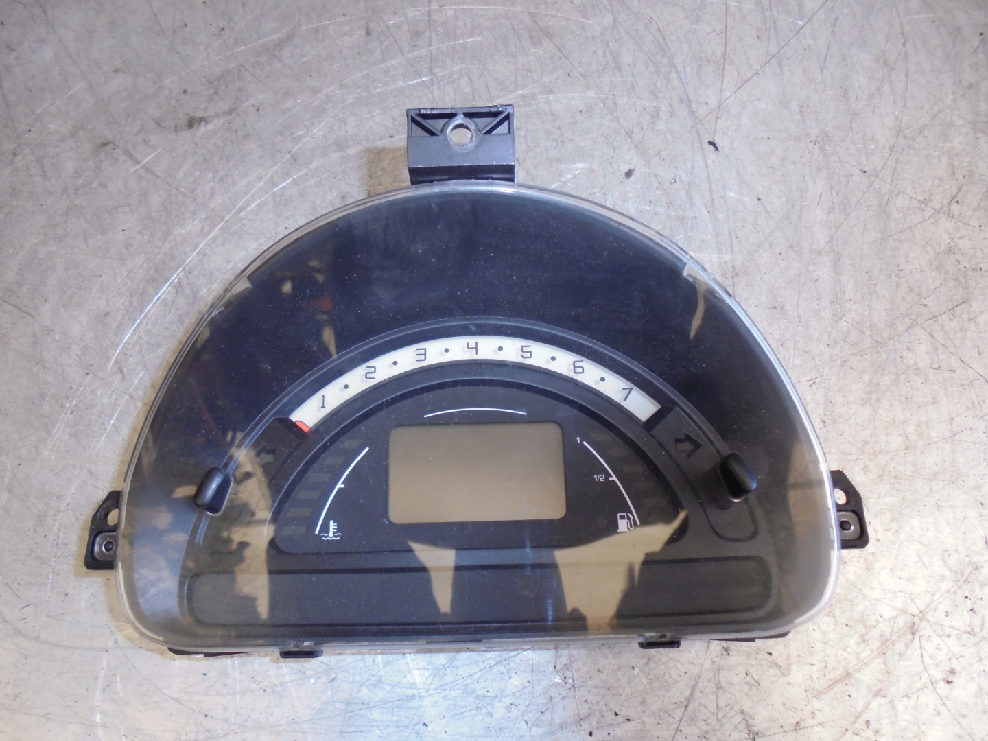 dials, liczniki Citroen C2 lift 1,4B