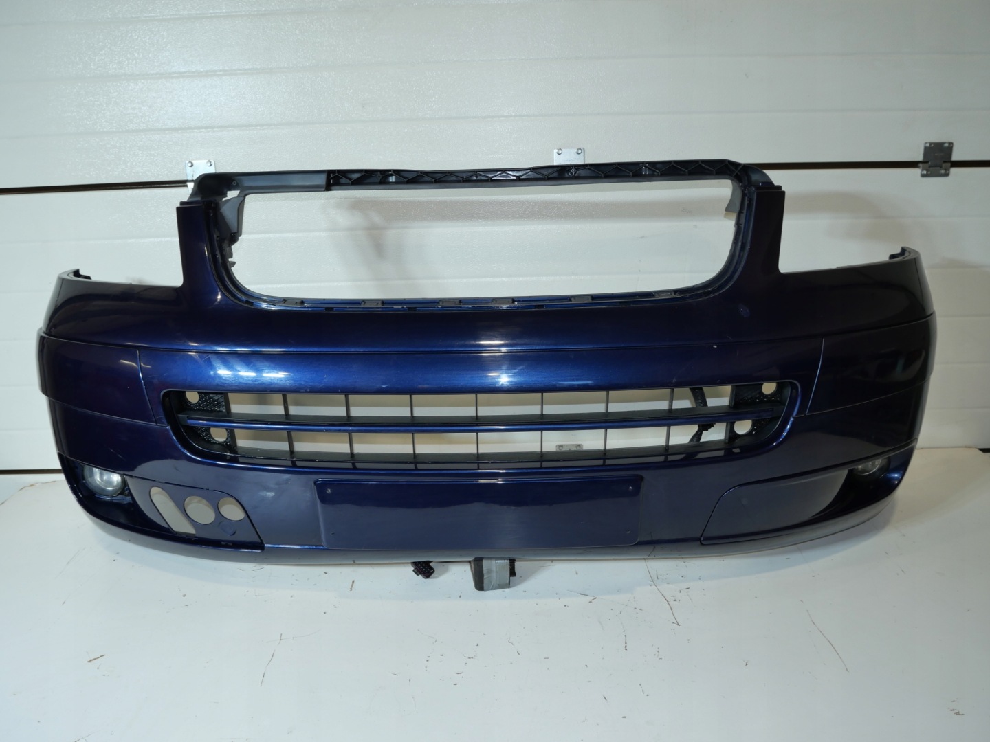 VOLKSWAGEN VW T5 front bumper front 7H5807101