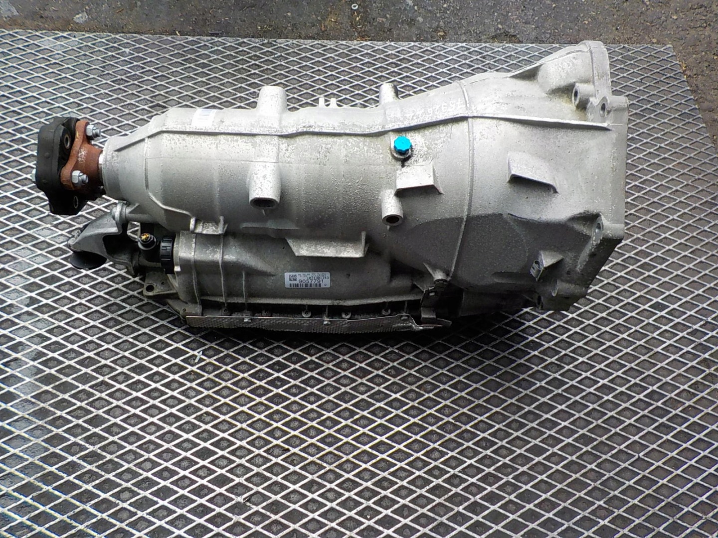 BMW 3 E90 2.0 B Getriebe 6HP21 7592522