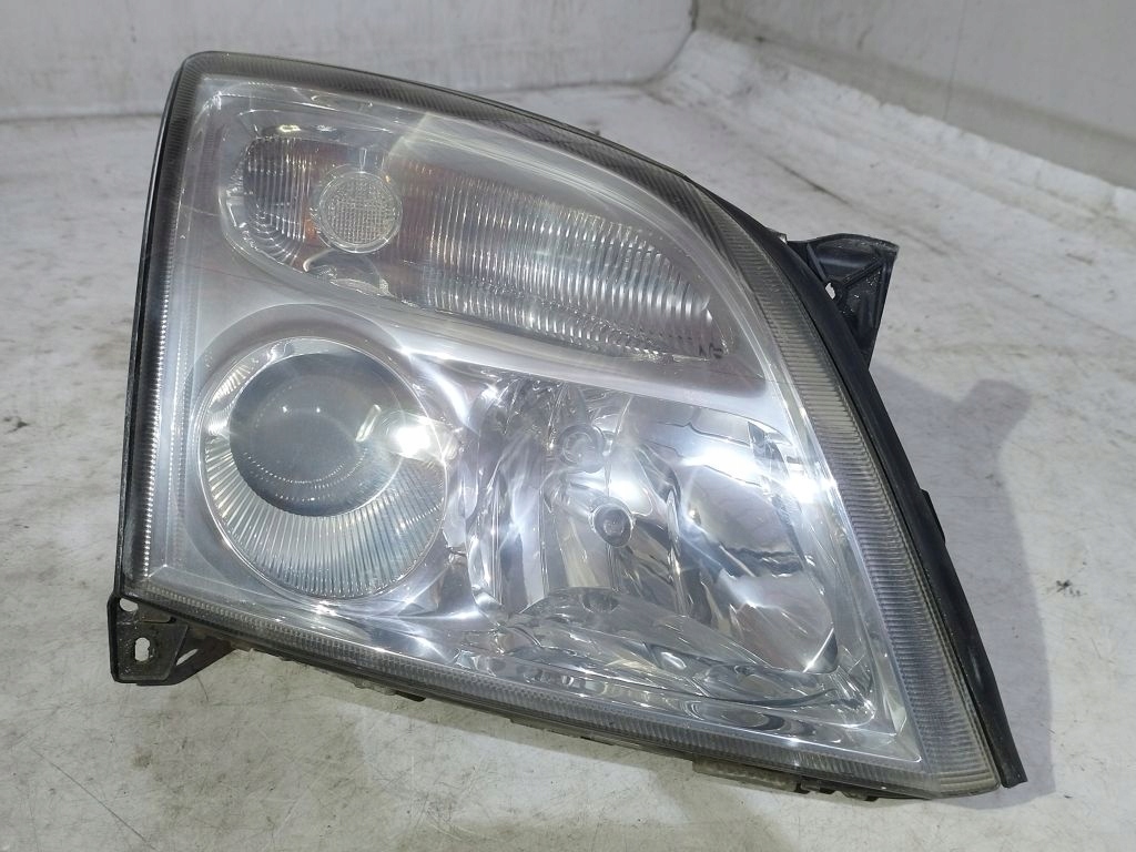 Opel Vectra C light right front front xenon