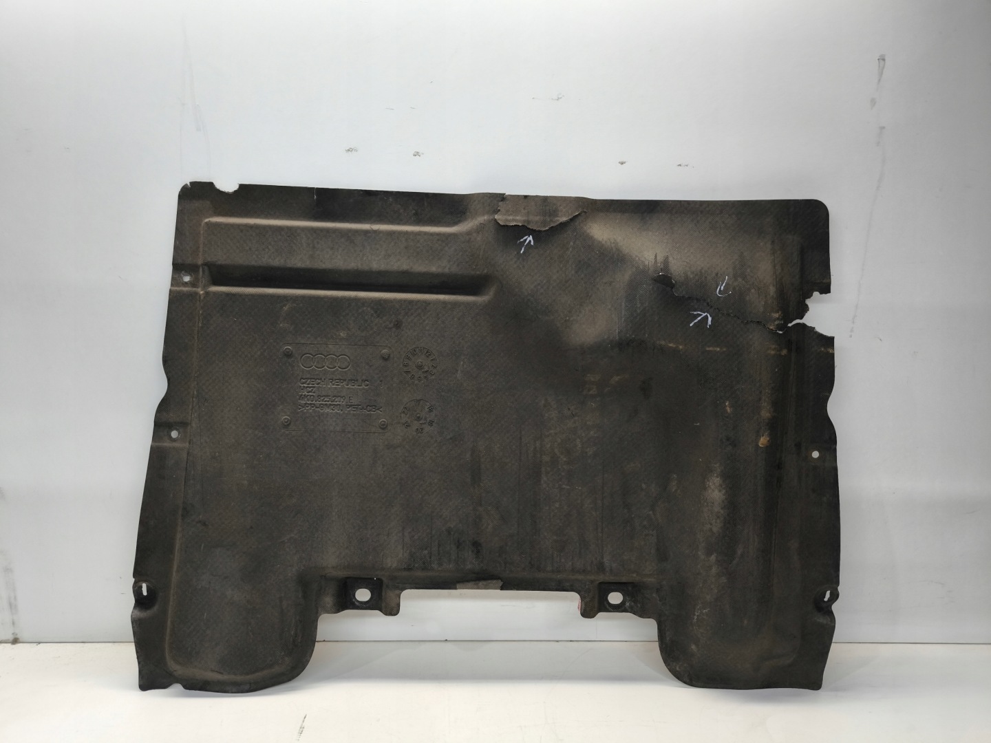 BLENDE ABDECKUNG ABDECKUNG UNTERFAHRSCHUTZ AUDI A6 C8 A7 C8 4K0825209E ORIGINAL !!!
