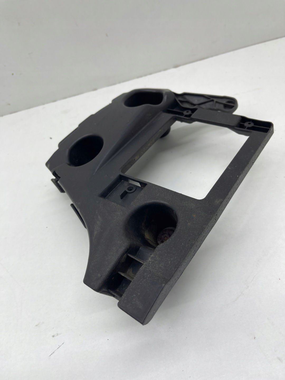 AUDI A6 C7 Berline Support Support plaque Pare choc Droite Arrière Original