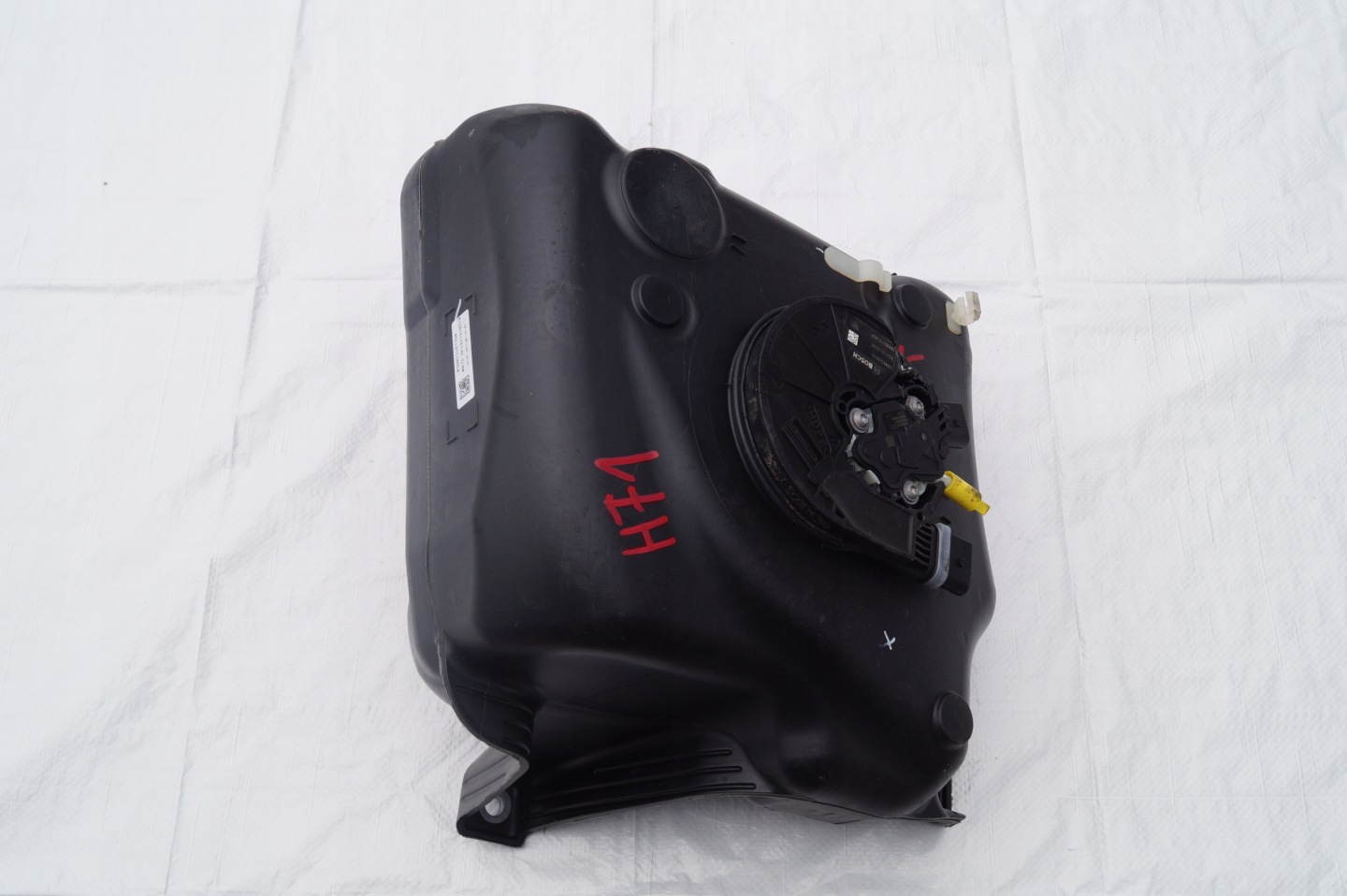 tank ADBLUE pump VW PASSAT B8 SKODA SUPERB
