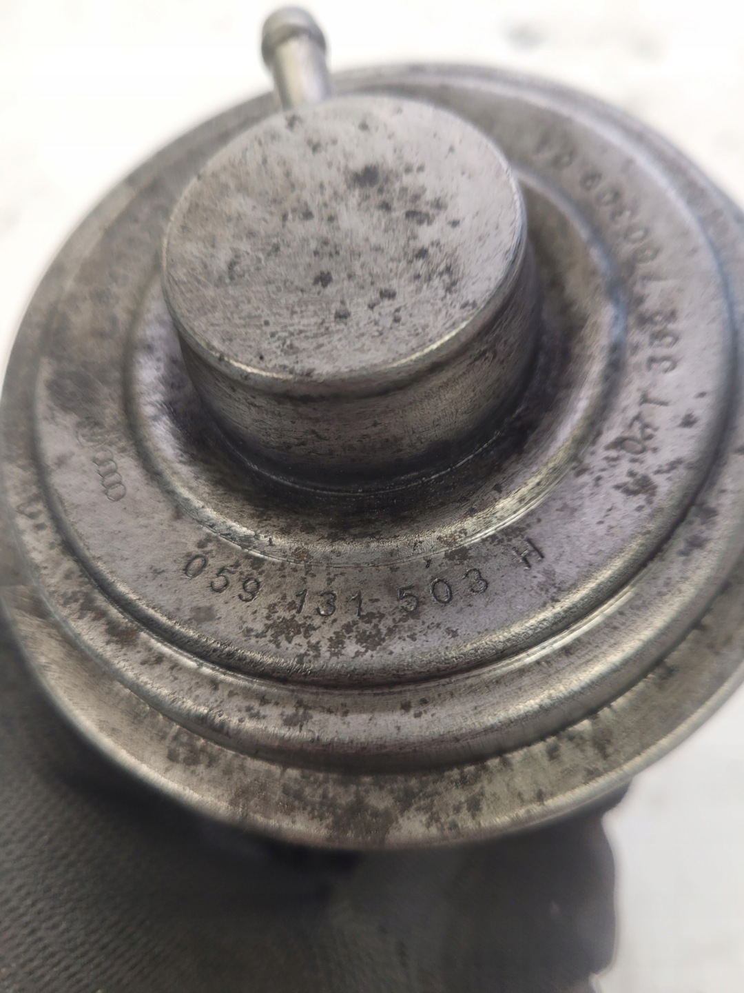 EGR valve AUDI A6 C6 2.7 3.0 TDI 059131503H