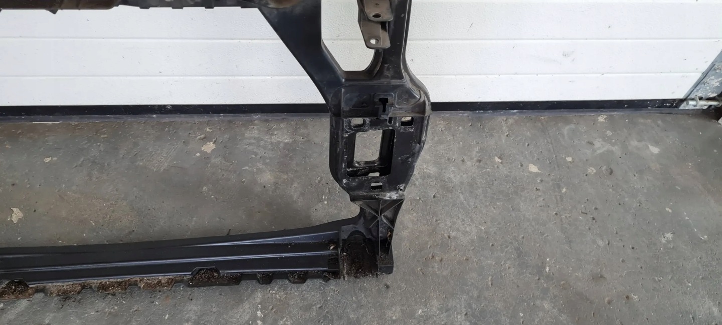 Q5 8R support panel for radiators pillar iron ORG 8R0805594C