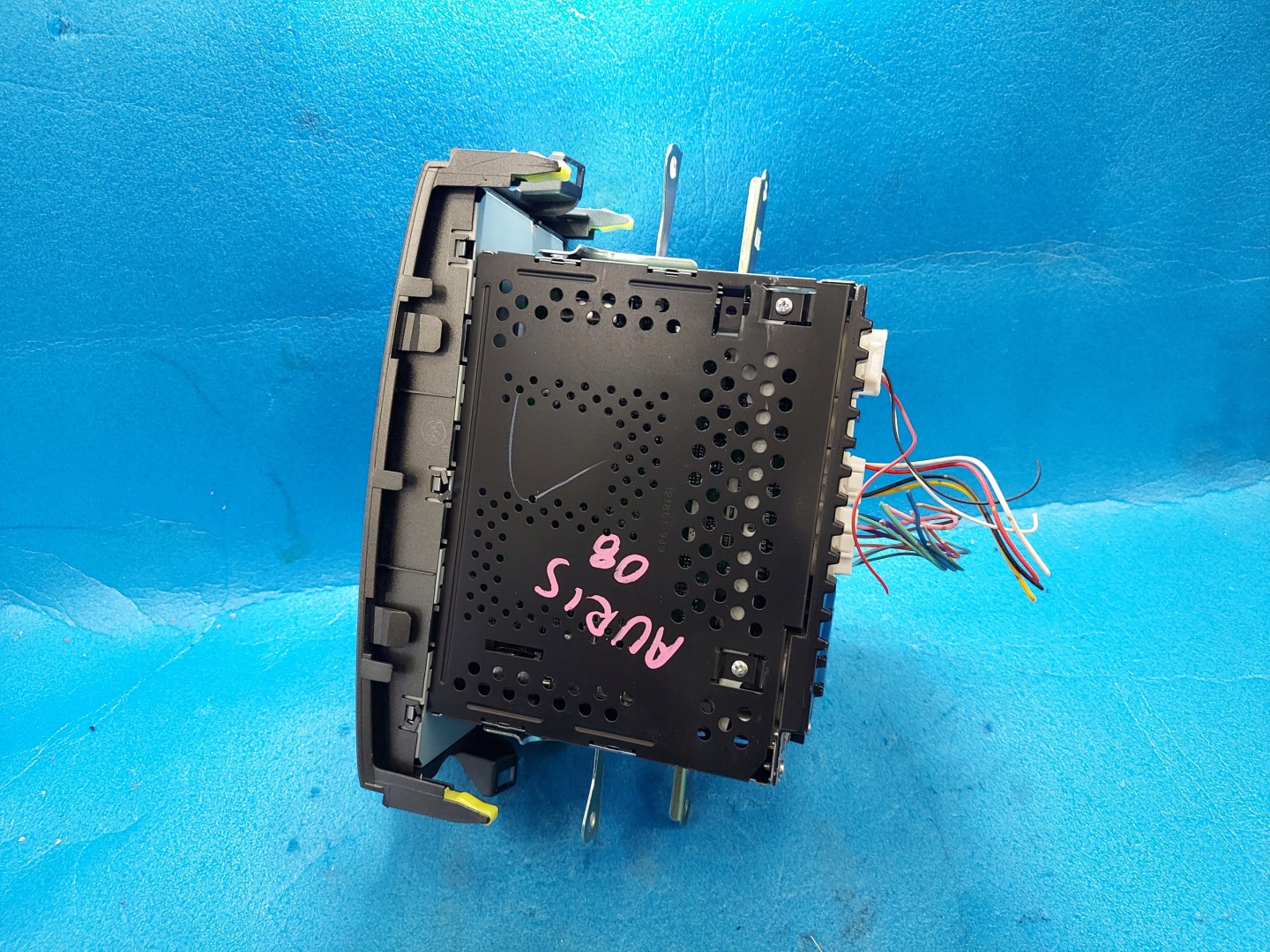 RADIO EKRAN AURIS 2008 R 86120-02520