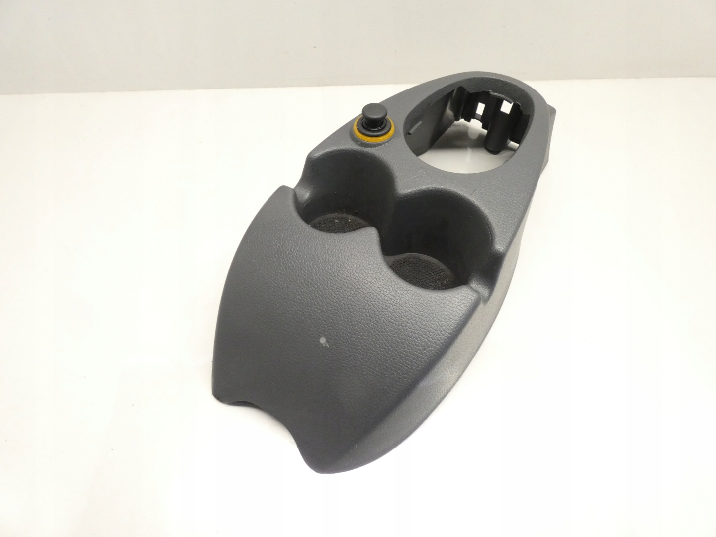 TUNEL central bracket for KUBKI DACIA LOGAN and LS MCV 04-12