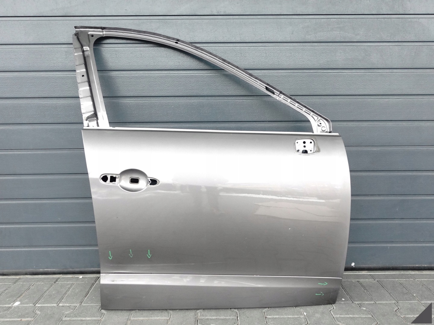 RENAULT SCENIC III 3 09-16 (before / LIFT) door right front + moulding nice
