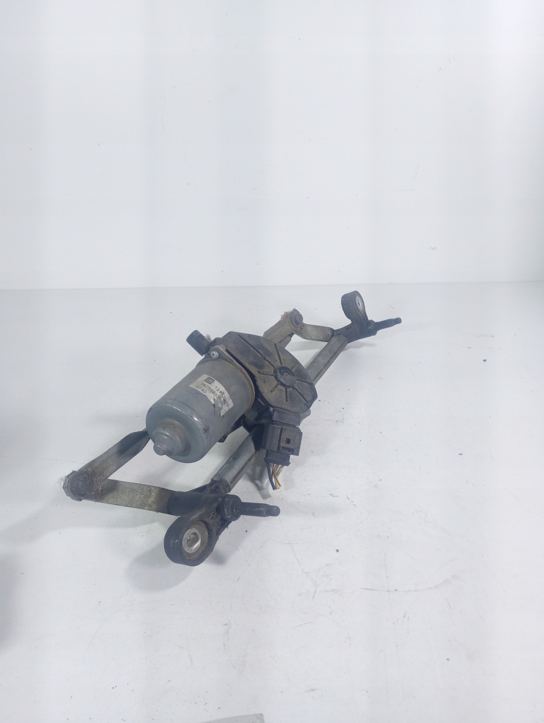 Opel Corsa D 06-11 engine mini motor wiper mechanism OE 367546129