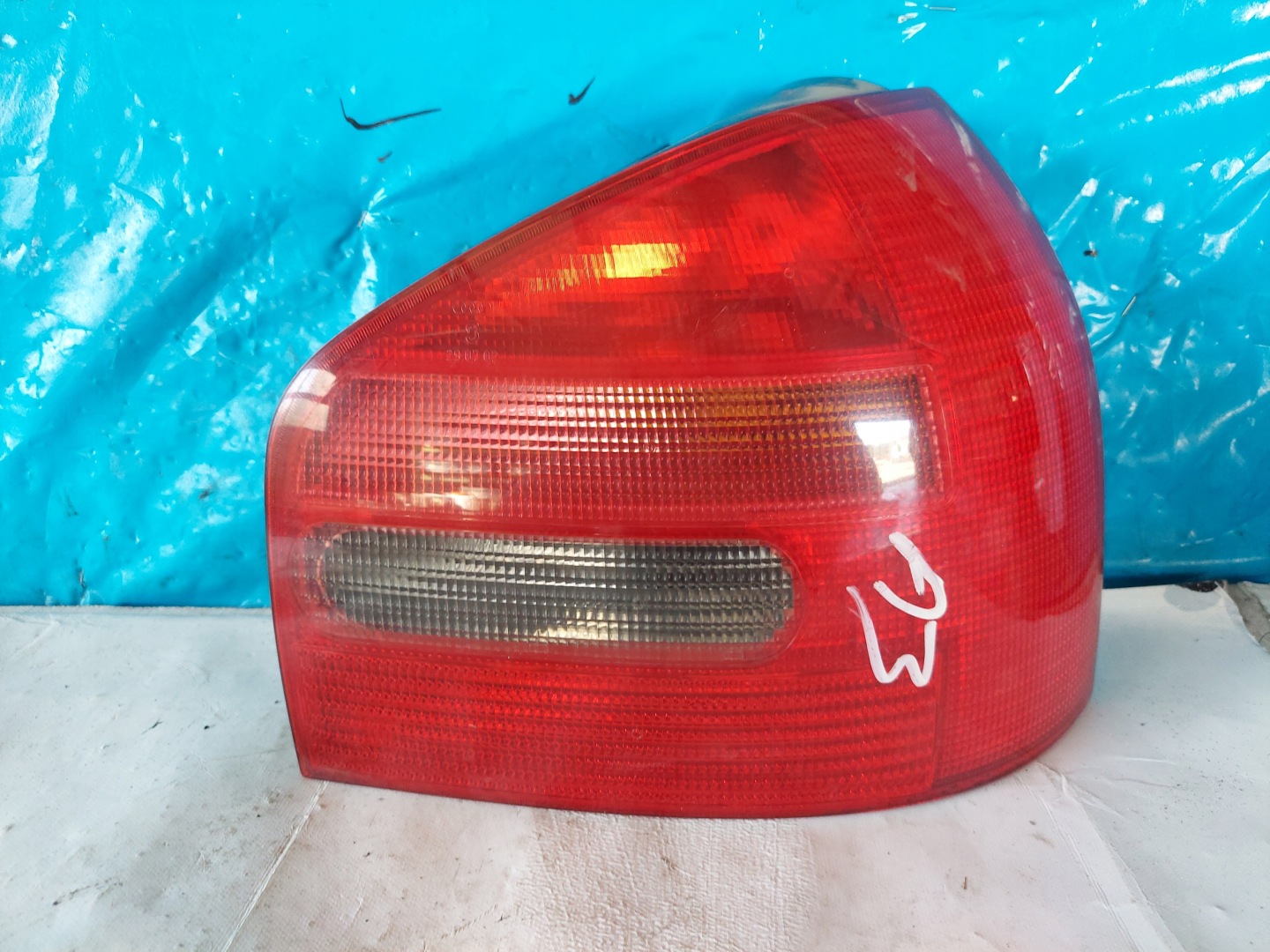 light AUDI A3 8L 3D 8L0 right rear part