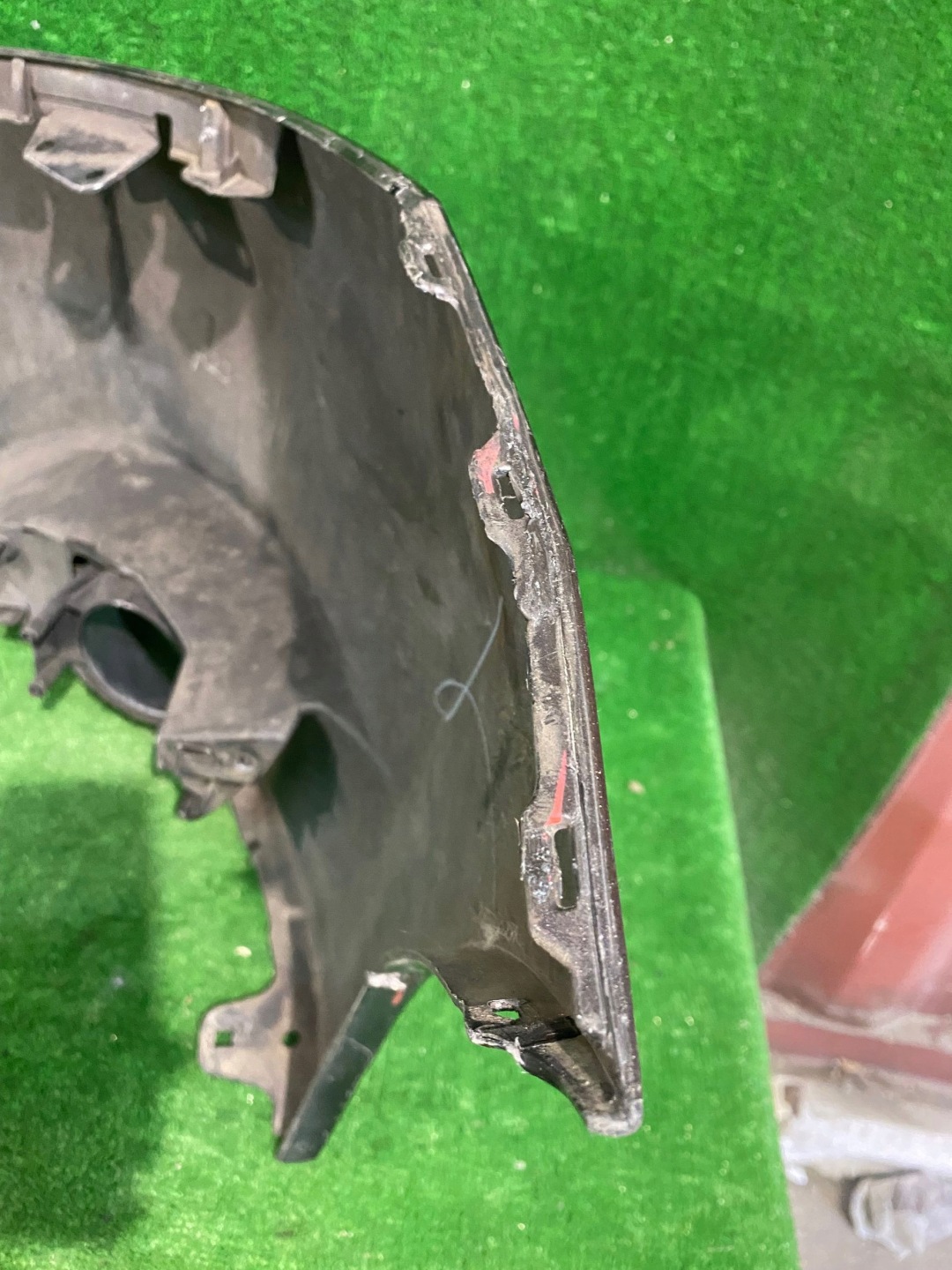 front bumper front TOYOTA AURIS and 06