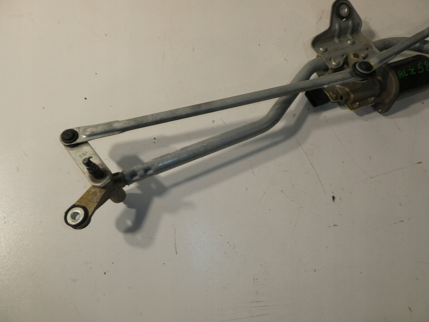 wiper mechanism front Z SILNICZKIEM VW T5 7E1955113D