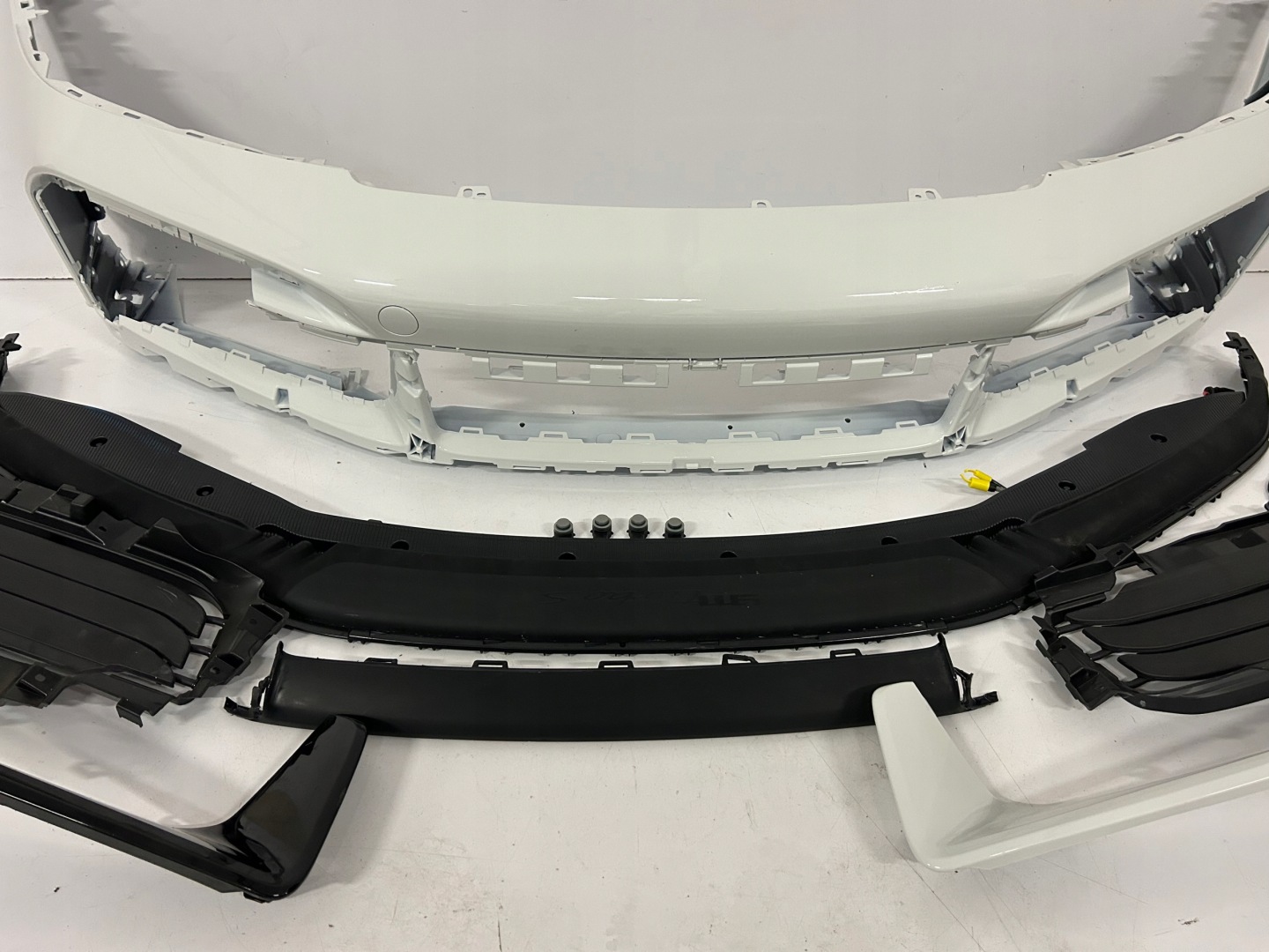front bumper Front Bumper Porsche 911 992 Turbo, Turbo S AeroKit