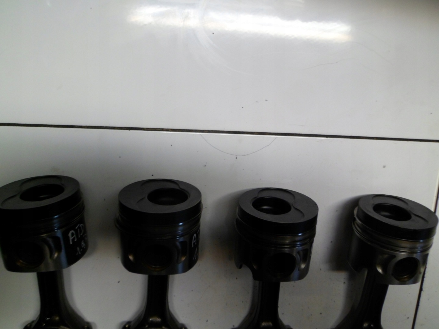 VW AUDI SKODA 1.9TDI ATD piston with connecting rod 038H