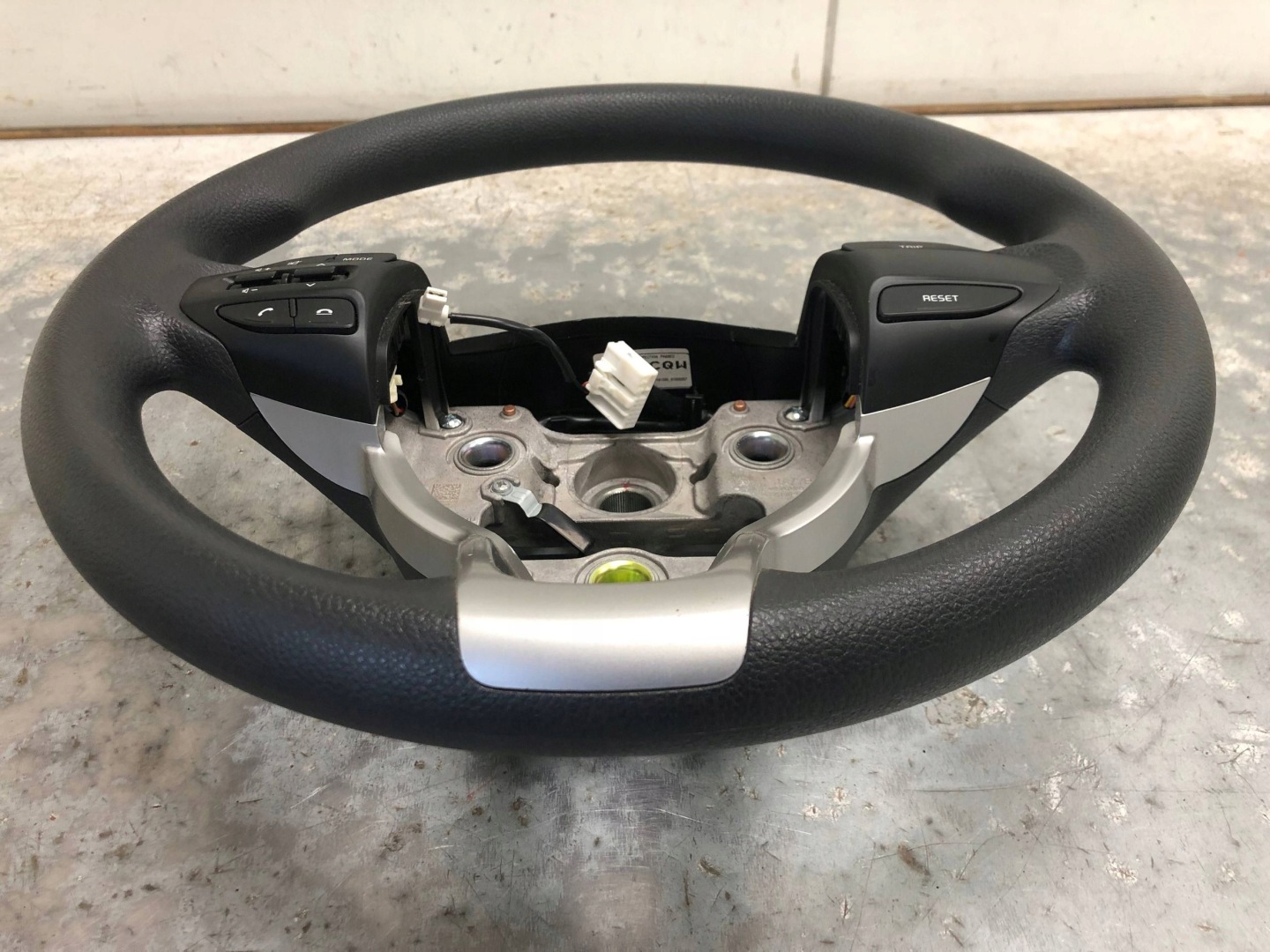 lenkrad PIANKA MULTIFUNKCJA KIA PICANTO III LADNA