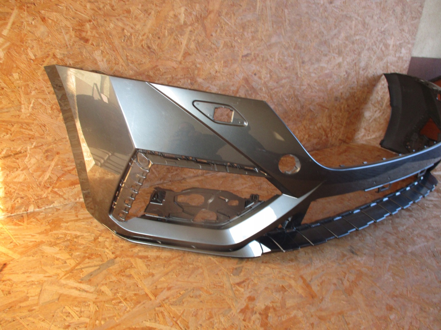 front bumper SKODA OCTAVIA IV 5E3 RS XENON