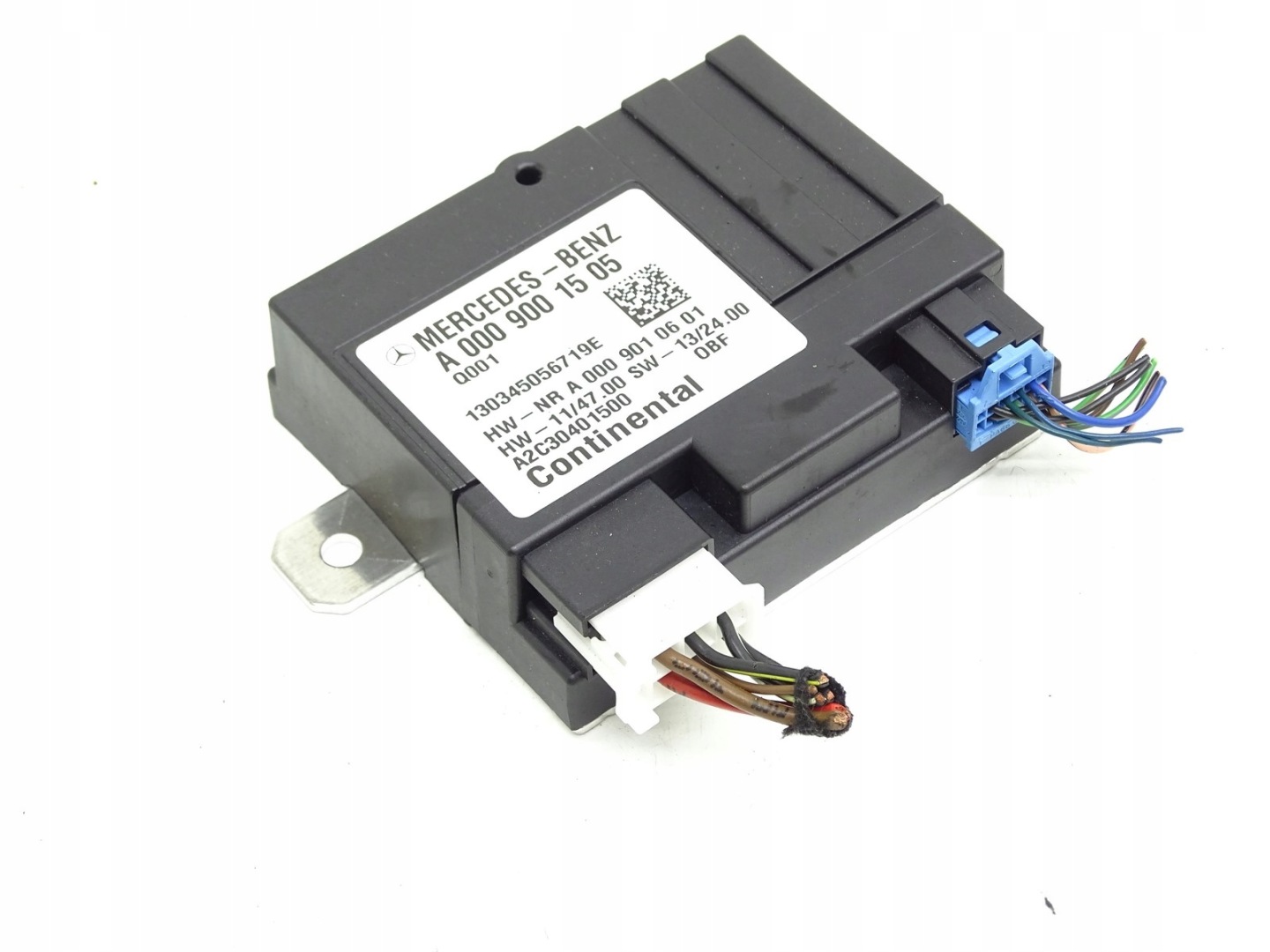 module control unit POMPY MERCEDES S W222 13- A0009001505