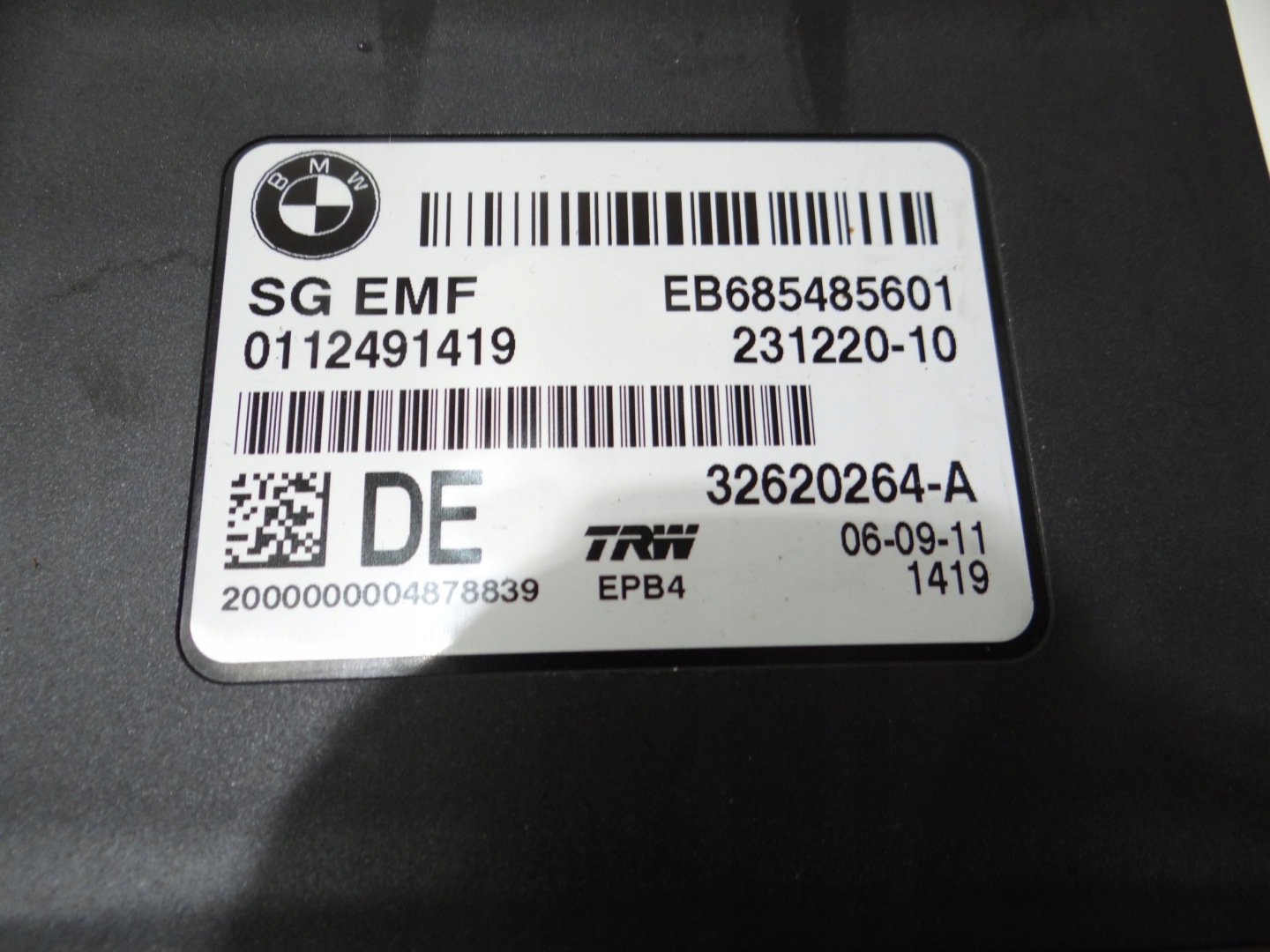 module control unit electric brake BMW X3 F25 6854856