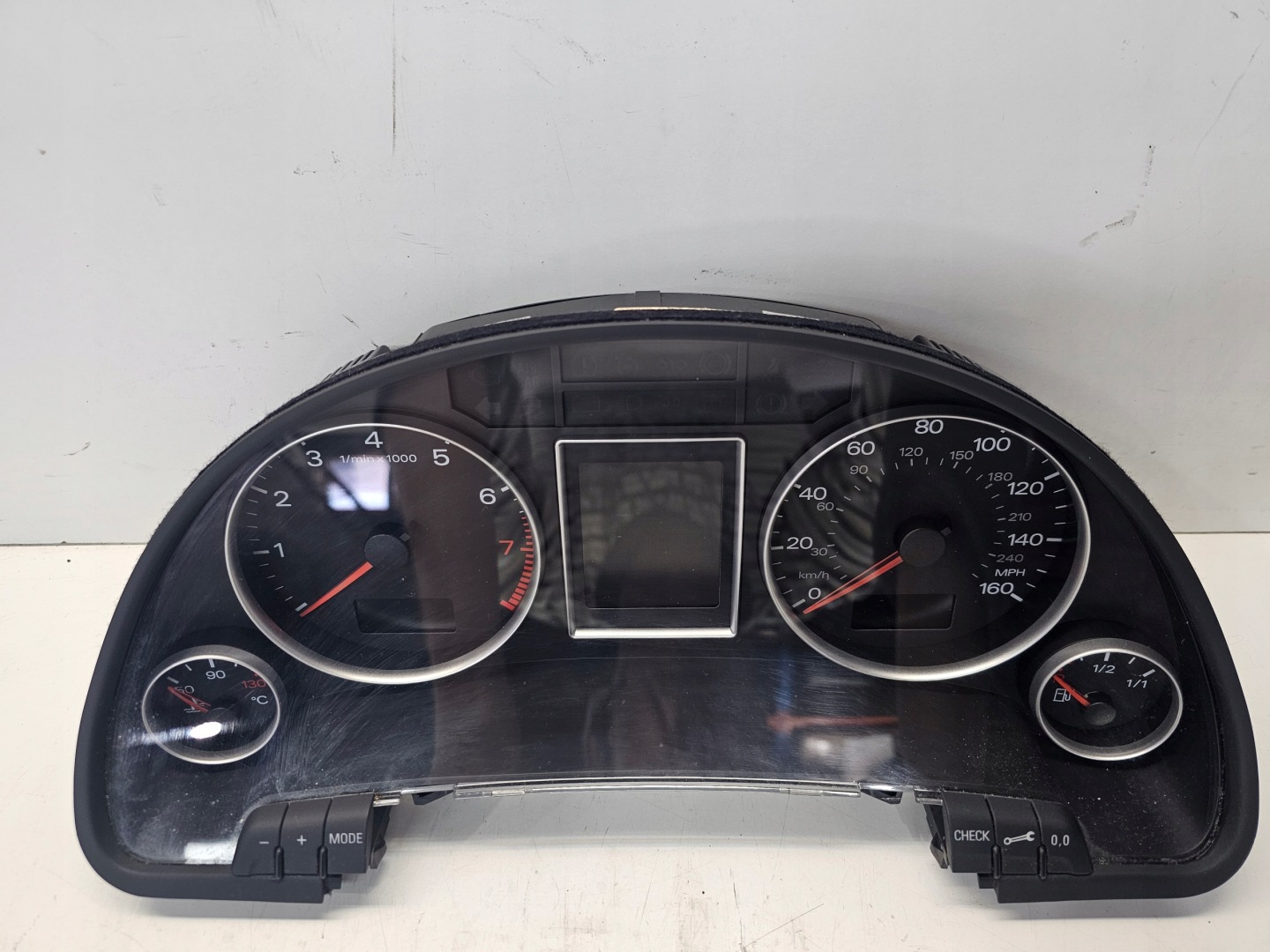 dials dials AUDI A4 B7 2.0 TFSI 8E0920982H UK