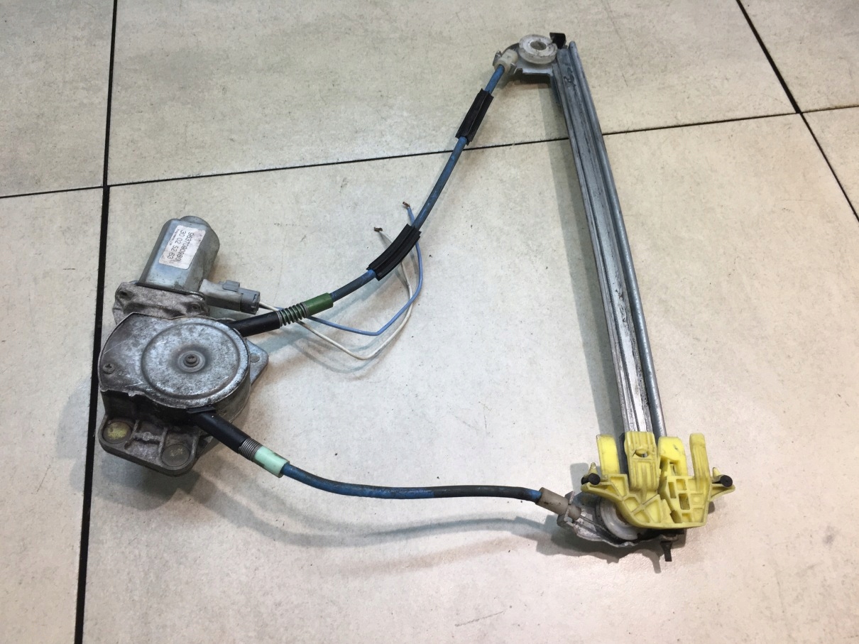 window regulator left rear part XSARA PICASSO 9637090980