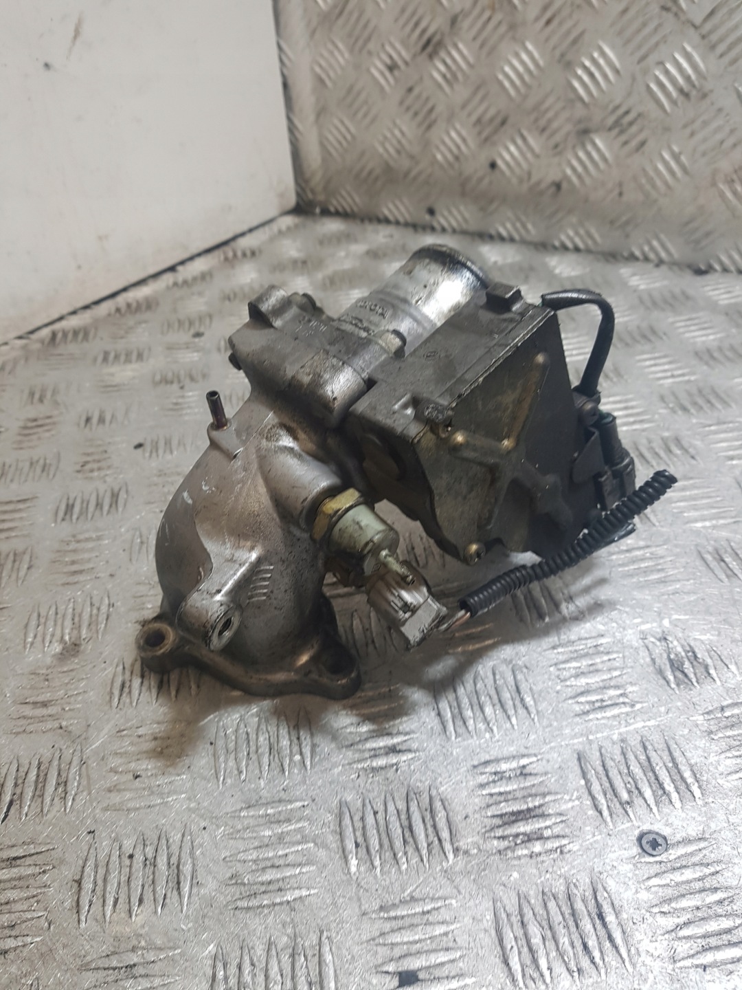 Valvola a farfalla TOYOTA AVENSIS T25 2.0 D4D